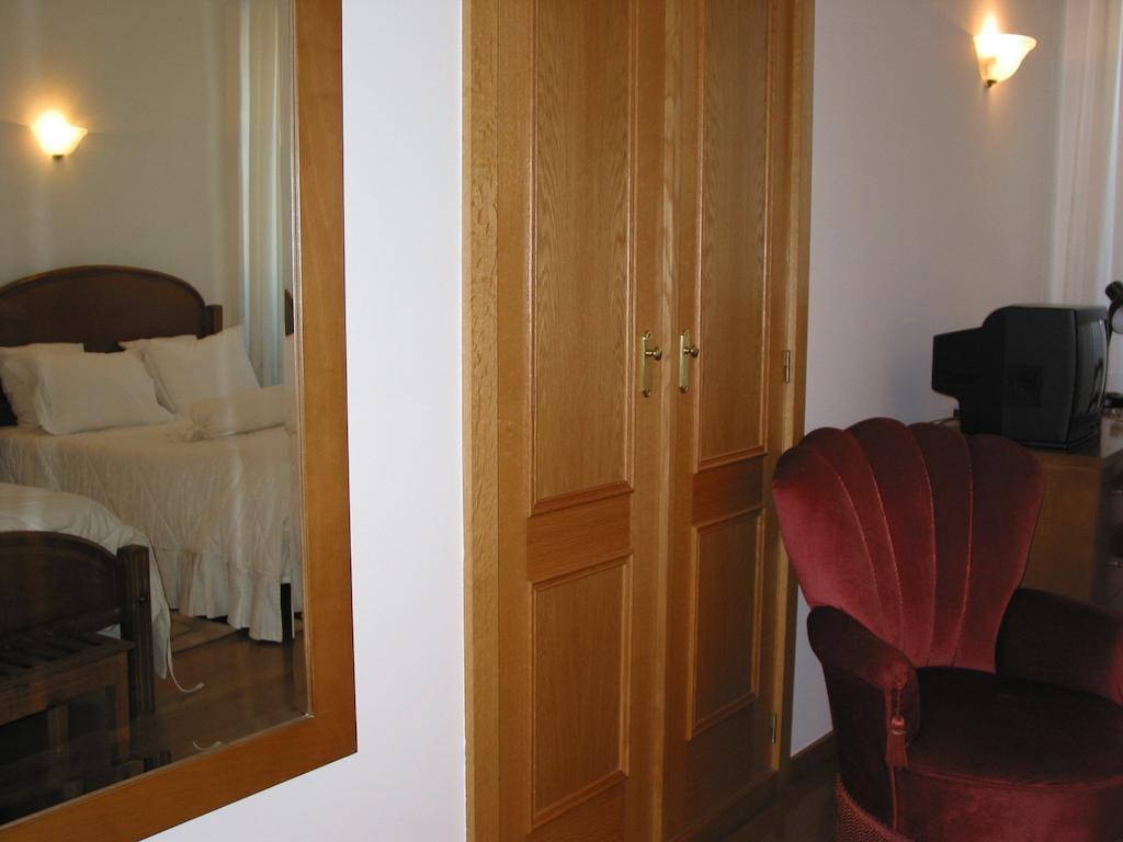 Hotel Santos Guarda Room photo